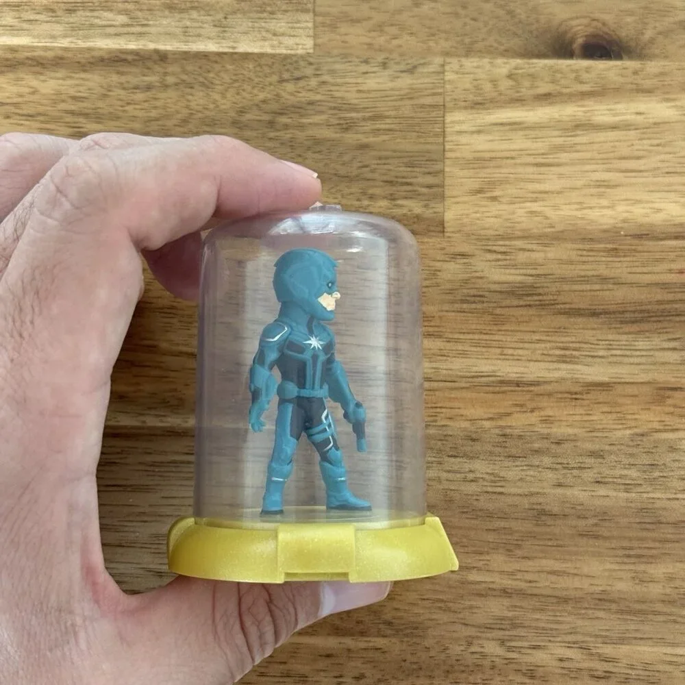 ZAG TOYS DOMEZ-CAPTAIN MARVEL-YON‎ ROGG FIGURE READ BUNDLE AND SAVE!!
